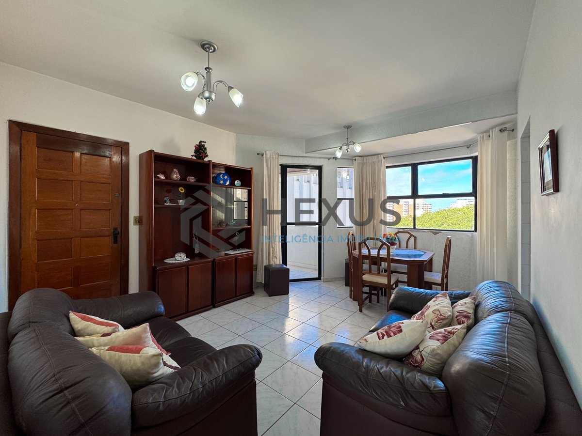 Foto 7 de Apartamento com varanda vista mar a 2 quadras da praia no Jardim Astúrias, Guarujá