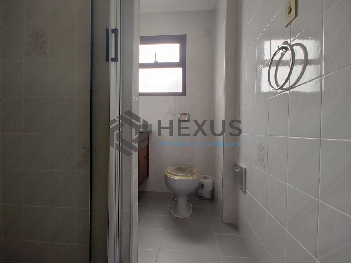 Foto 13 de Apartamento com varanda e lazer na Praia das Asturias, Guaruja