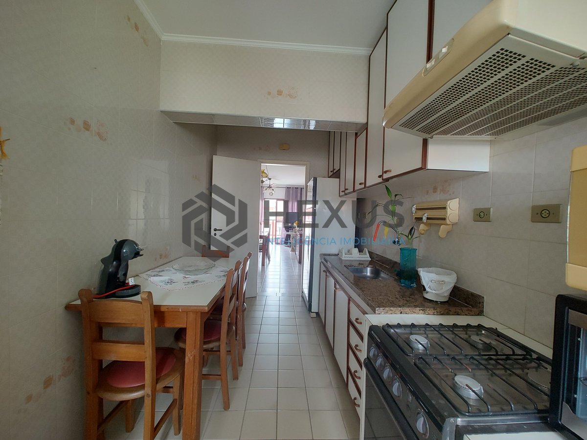 Foto 14 de Apartamento com varanda e lazer na Praia das Asturias, Guaruja