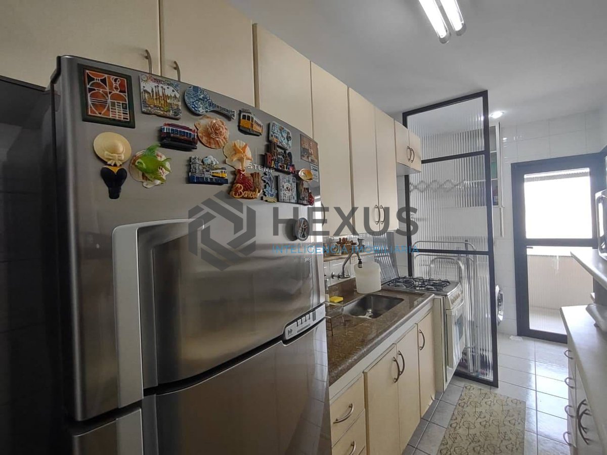 Foto 15 de Apartamento com varanda gourmet vista mar e lazer na Praia da Enseada, Guaruja