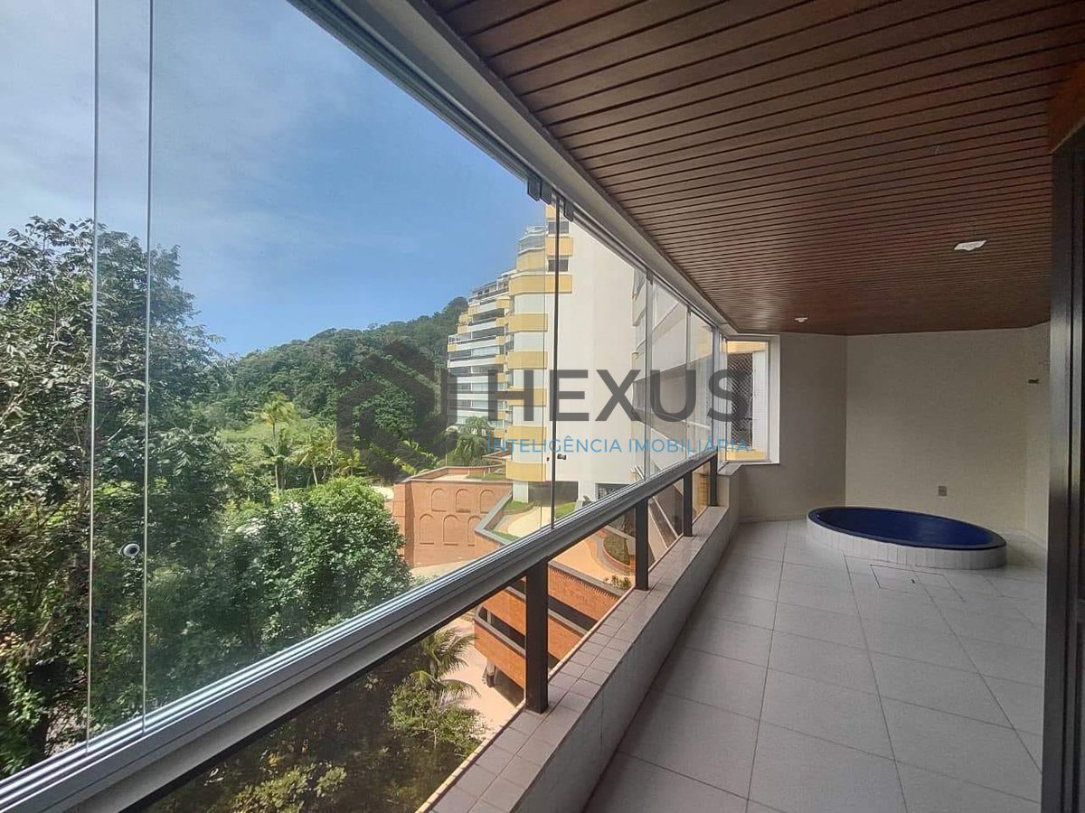 Foto 2 de Apartamento com varanda vista mar e lazer no Morro Sorocotuba, Enseada, Guaruja