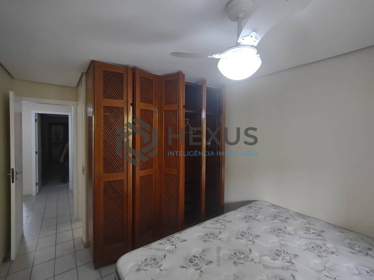 Foto 17 de Apartamento com varanda vista mar e lazer no Morro Sorocotuba, Enseada, Guaruja
