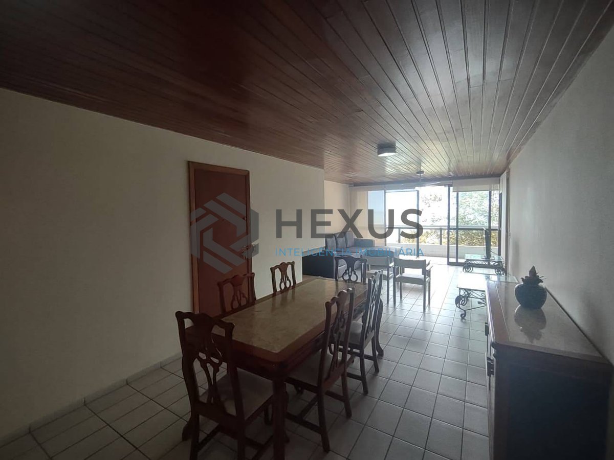 Foto 3 de Apartamento com varanda vista mar e lazer no Morro Sorocotuba, Enseada, Guaruja