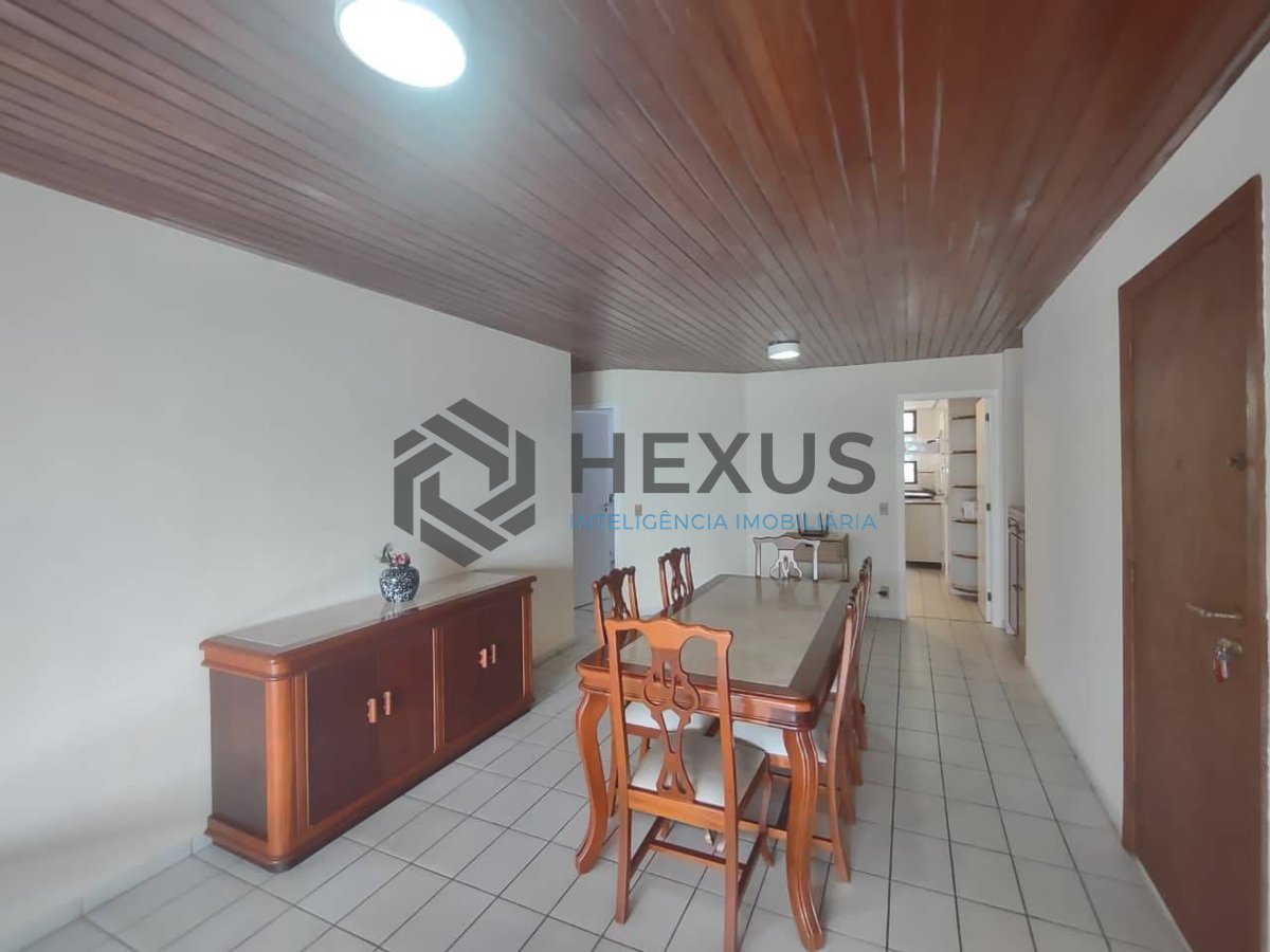 Foto 6 de Apartamento com varanda vista mar e lazer no Morro Sorocotuba, Enseada, Guaruja