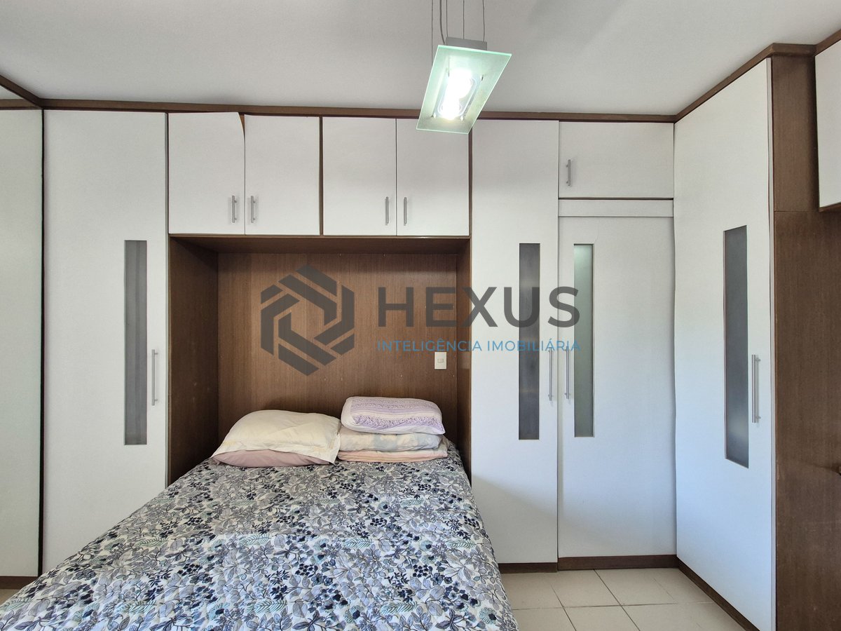 Foto 12 de Apartamento com varanda e lazer na Praia das Pitangueiras, Guaruja