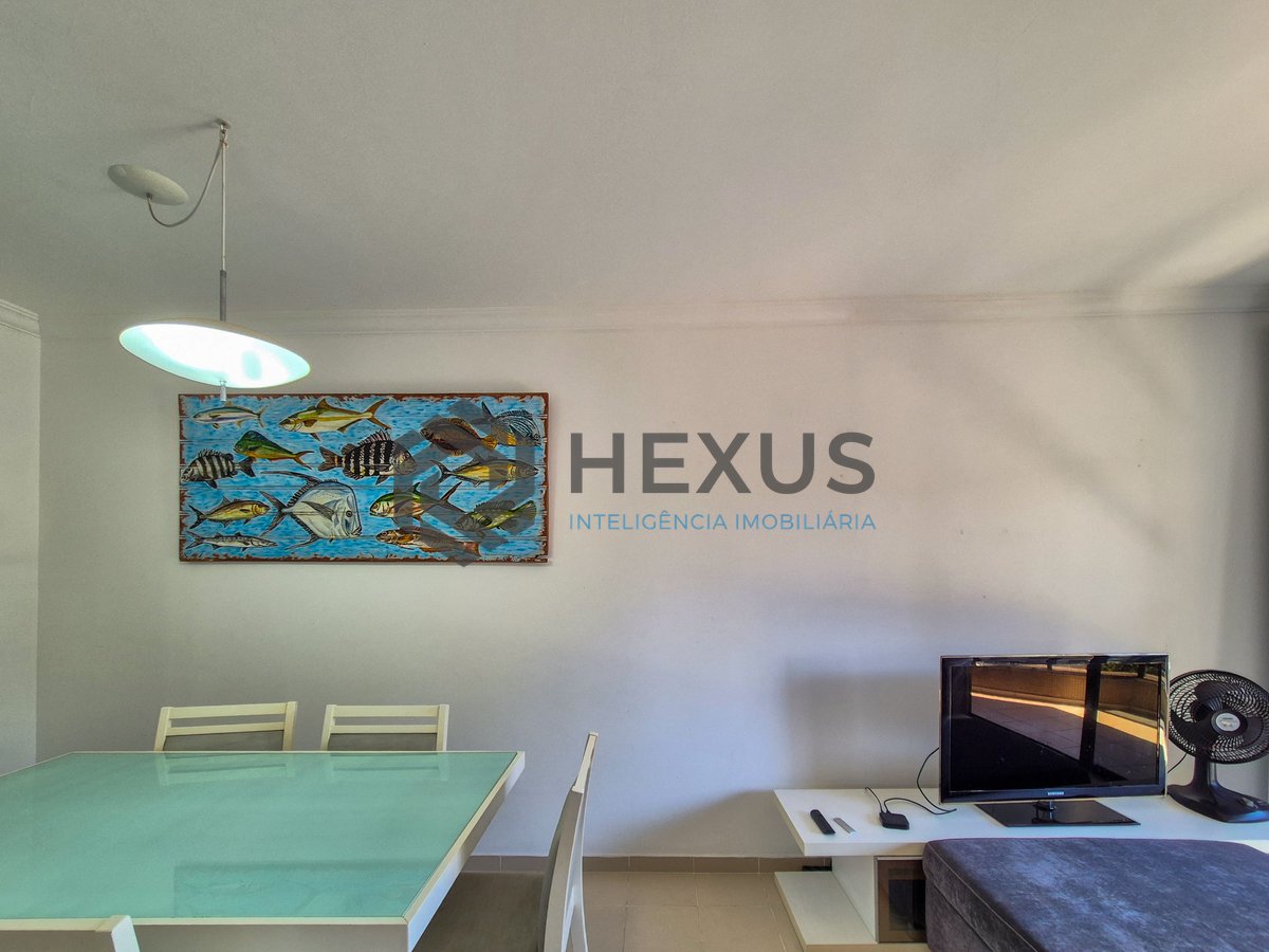 Foto 5 de Apartamento com varanda e lazer na Praia das Pitangueiras, Guaruja