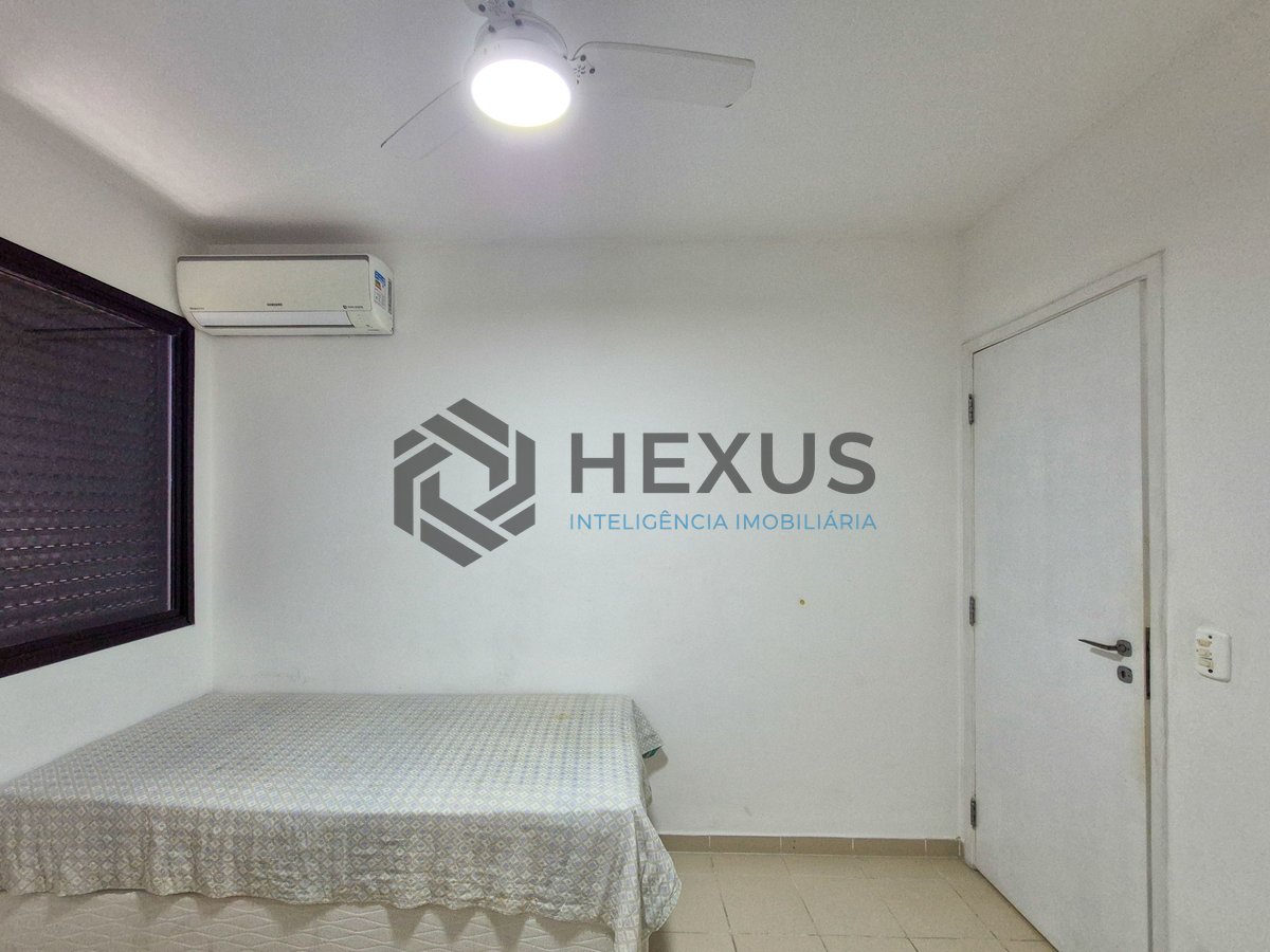 Foto 9 de Apartamento com varanda e lazer na Praia das Pitangueiras, Guaruja