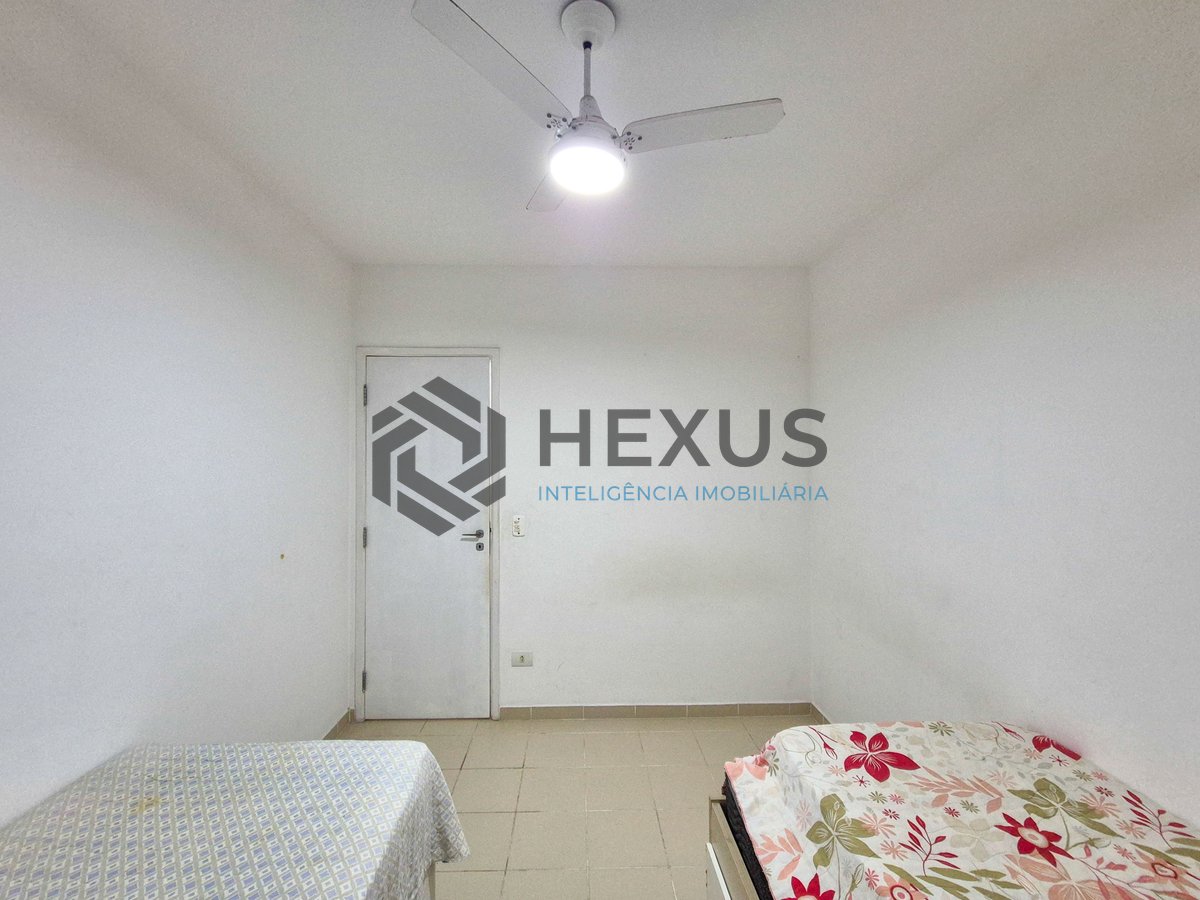 Foto 10 de Apartamento com varanda e lazer na Praia das Pitangueiras, Guaruja