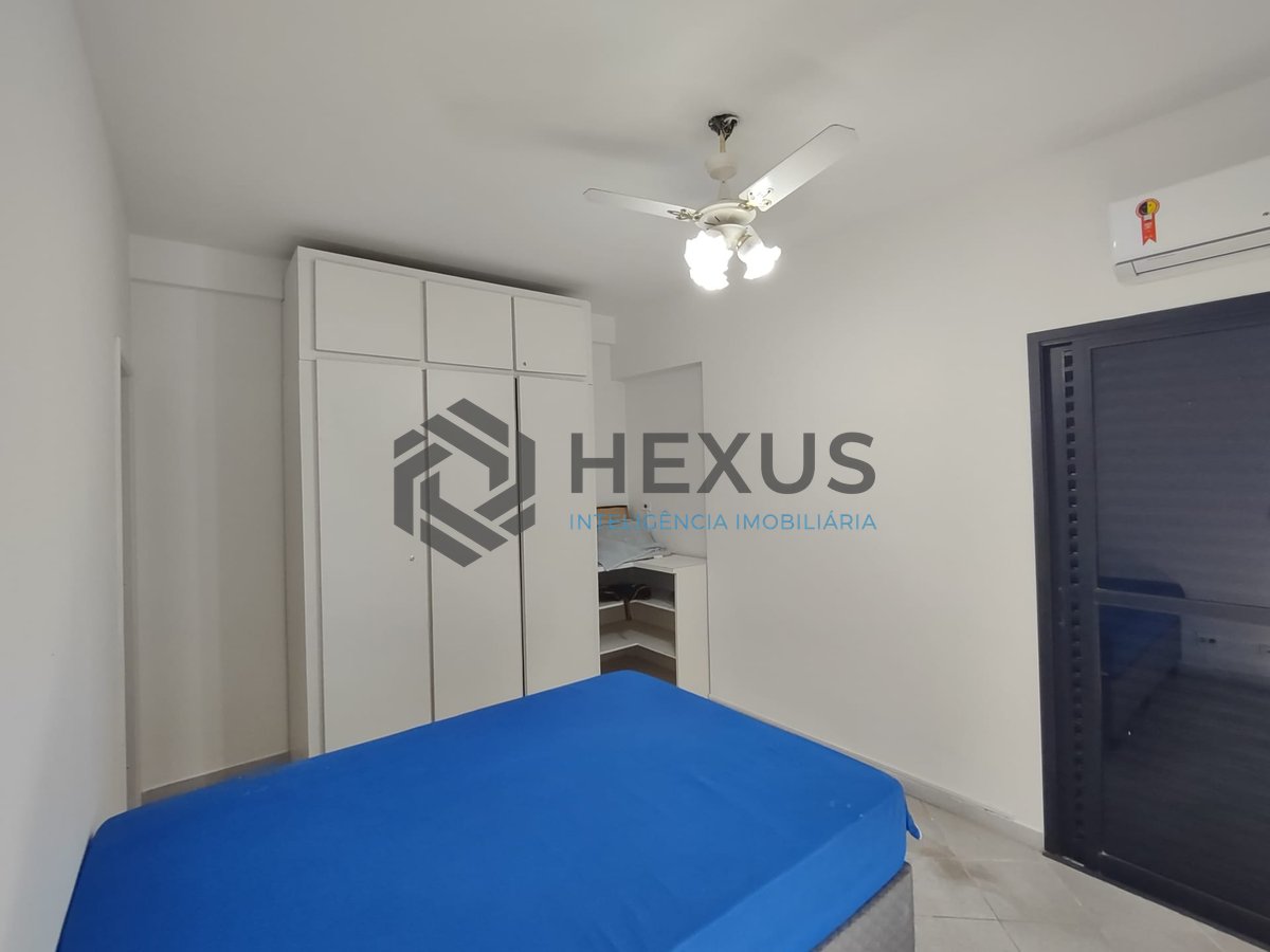 Foto 10 de Apartamento com varanda e lazer na Praia da Enseada, Guaruja