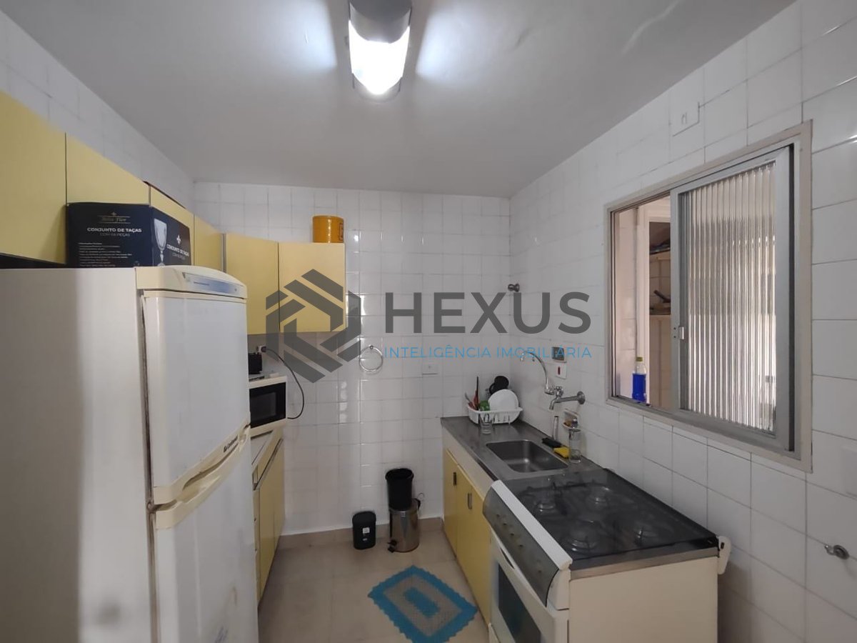 Foto 13 de Apartamento com varanda na Praia da Enseada, Guaruja