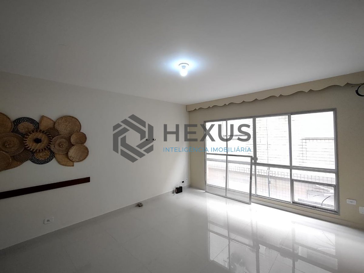Foto 3 de Apartamento reformado na Praia da Enseada, Guaruja