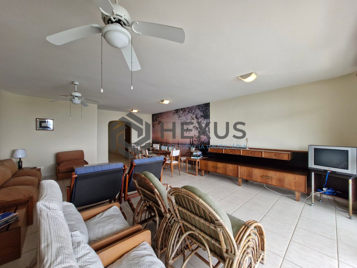 Foto 9 de Apartamento frente mar com varanda e vista mar na Praia das Asturias, Guaruja