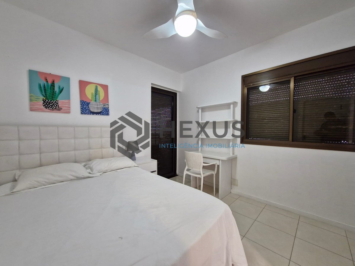 Foto 13 de Apartamento reformado frente mar com varanda vista mar e lazer na Praia das Asturias, Guaruja