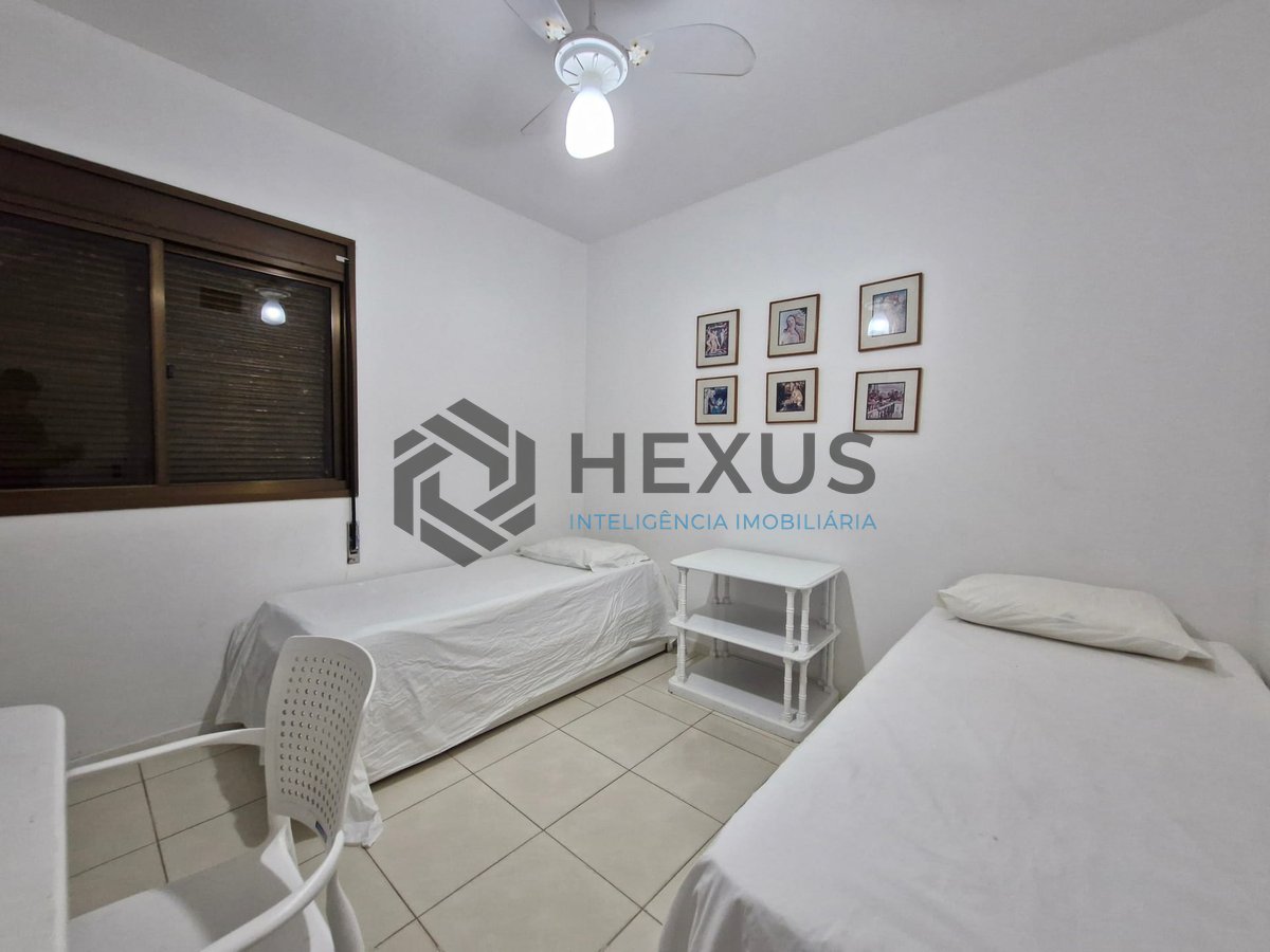 Foto 16 de Apartamento reformado frente mar com varanda vista mar e lazer na Praia das Asturias, Guaruja