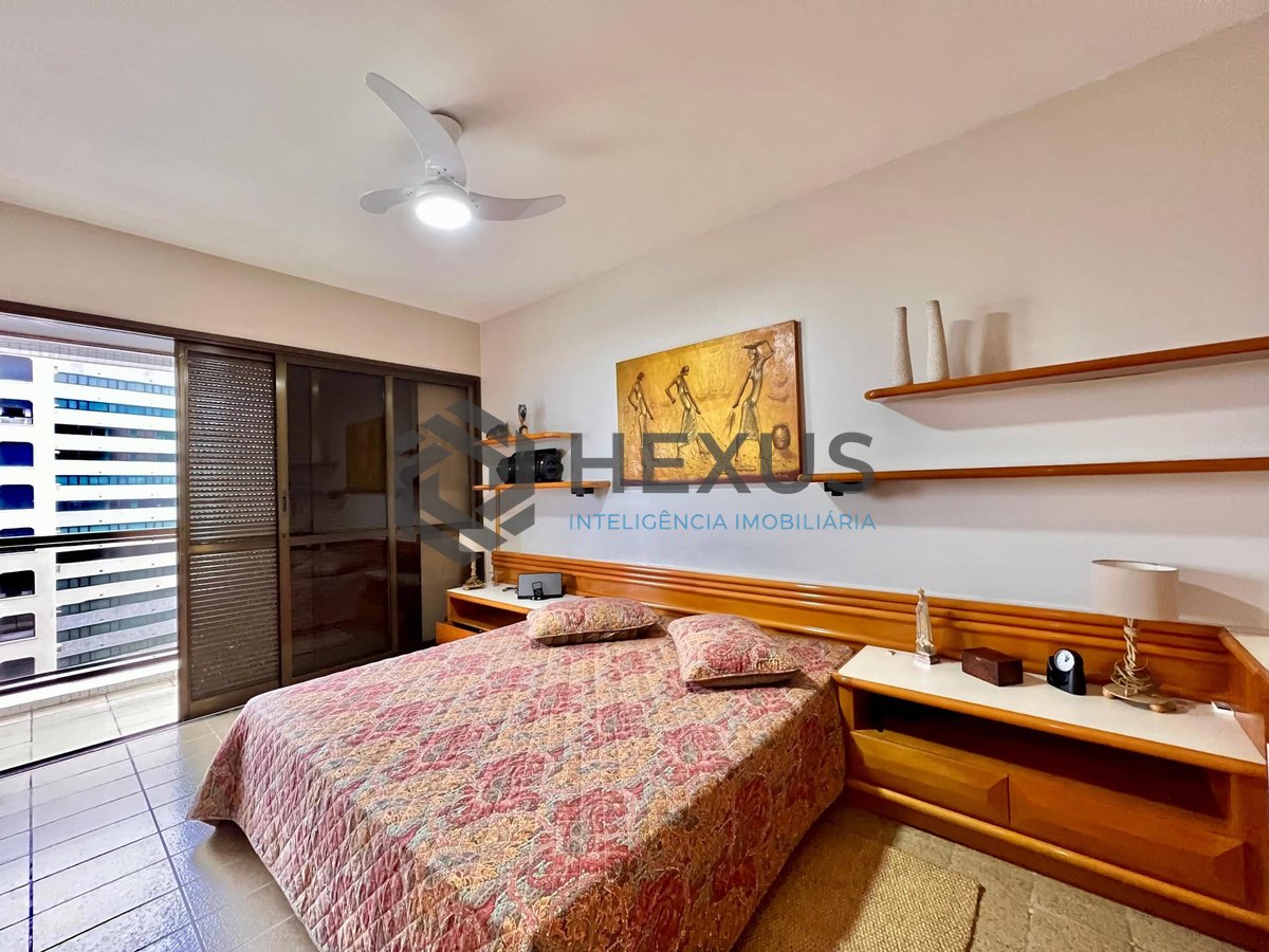 Foto 16 de Apartamento reformado frente mar com varanda e lazer na Praia das Asturias, Guaruja