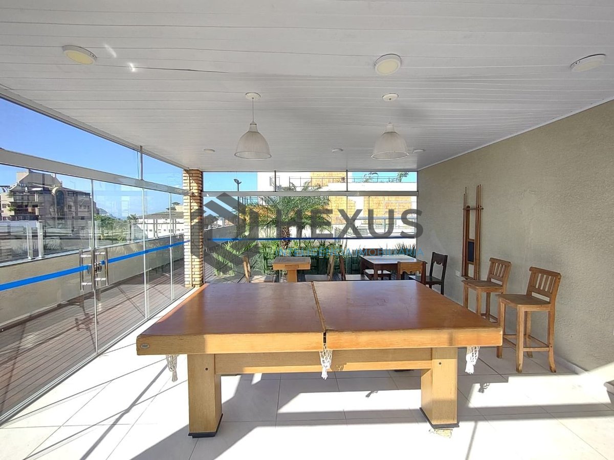 Foto 25 de Apartamento duplex com varanda e lazer na Praia da Enseada, Guaruja