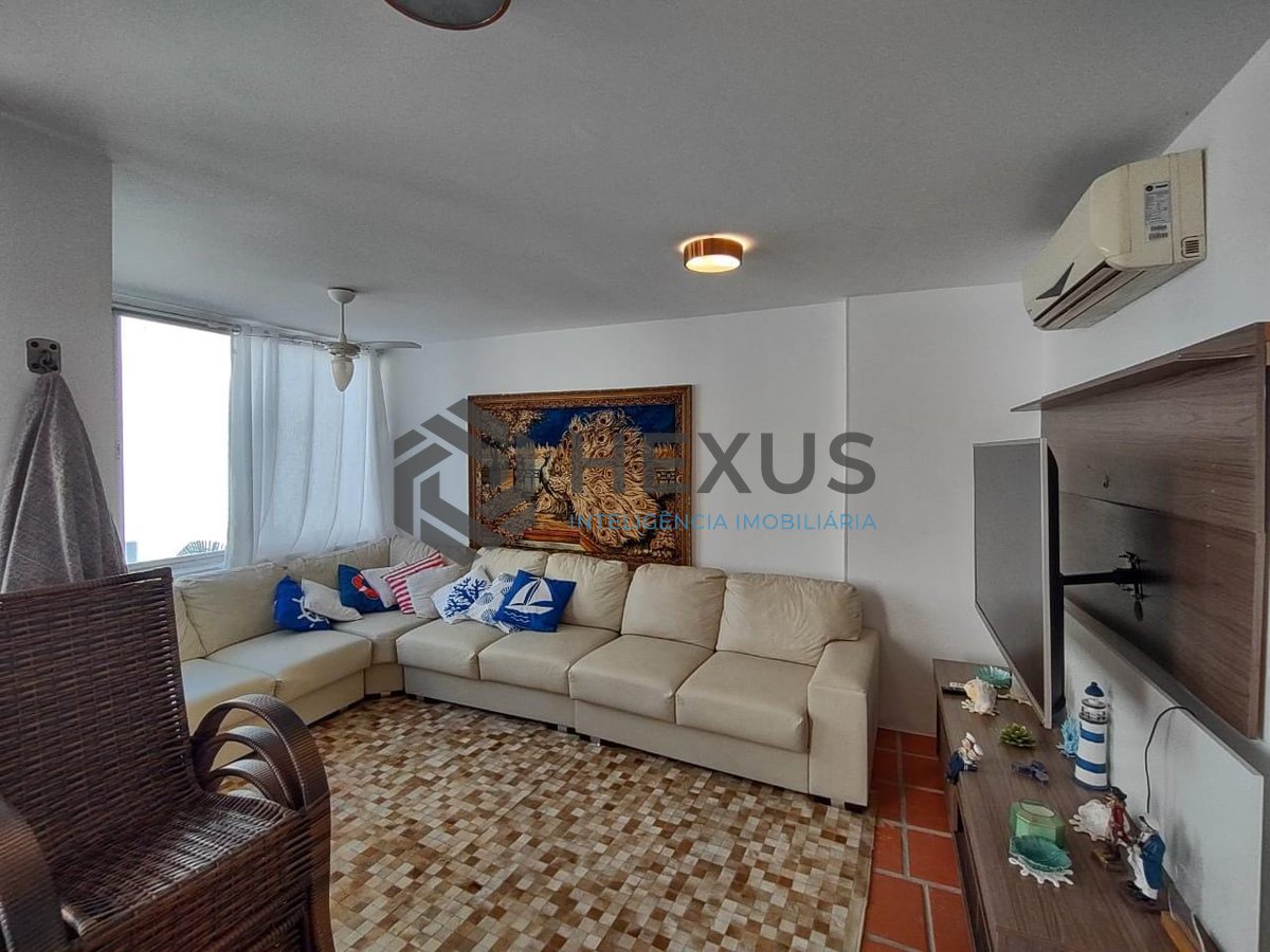 Foto 6 de Apartamento duplex com varanda e lazer na Praia da Enseada, Guaruja