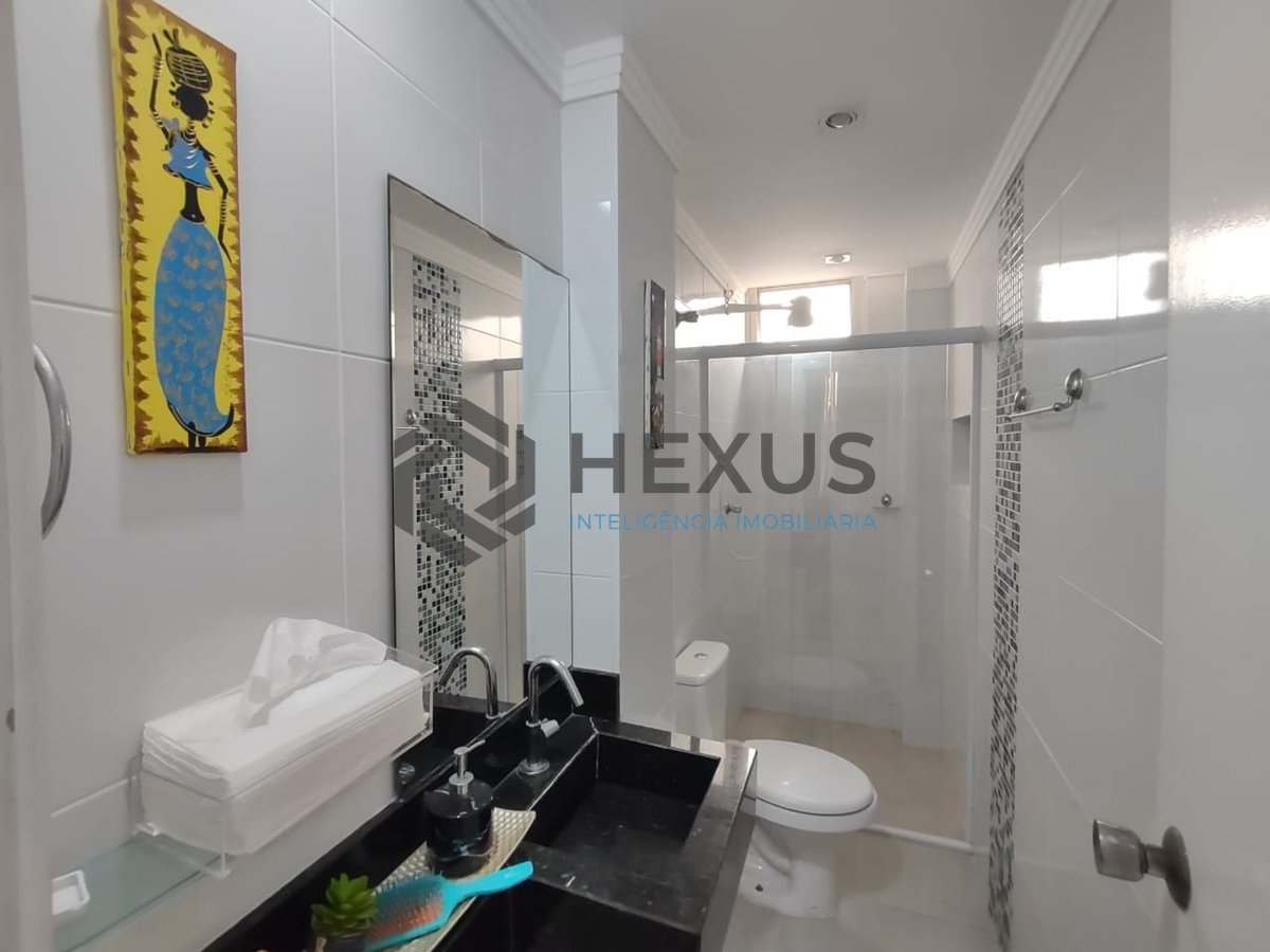 Foto 8 de Apartamento duplex com varanda e lazer na Praia da Enseada, Guaruja