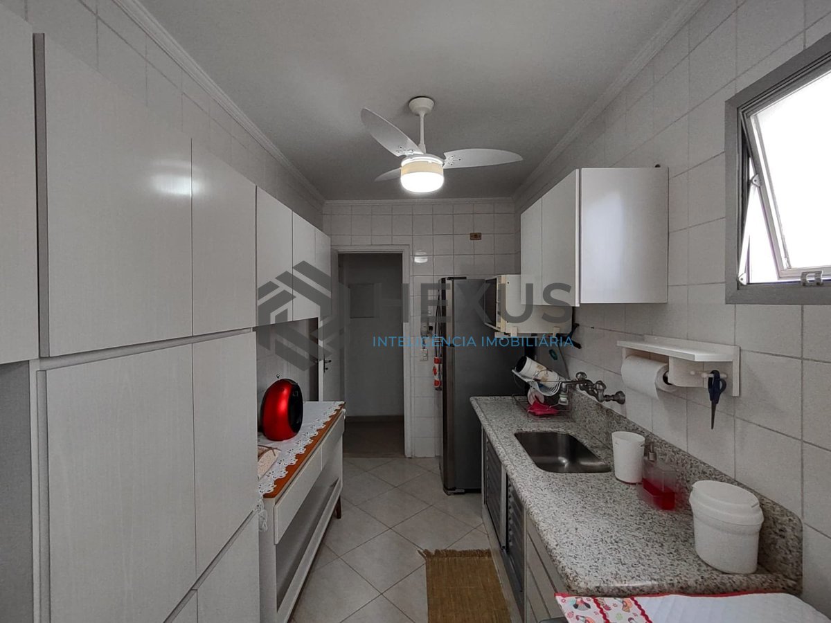 Foto 12 de Apartamento na região do Aquário na Praia da Enseada, Guaruja