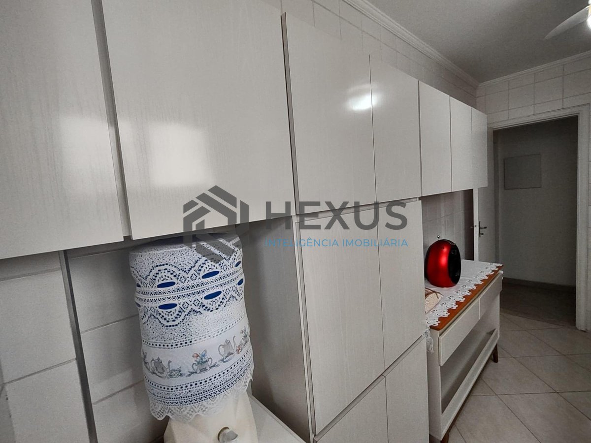 Foto 13 de Apartamento na região do Aquário na Praia da Enseada, Guaruja