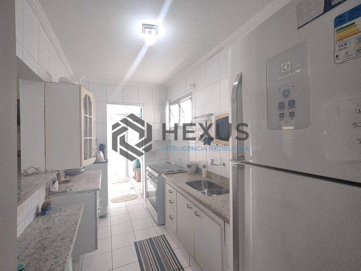 Foto 14 de Apartamento com varanda na região do Aquário na Praia da Enseada, Guaruja