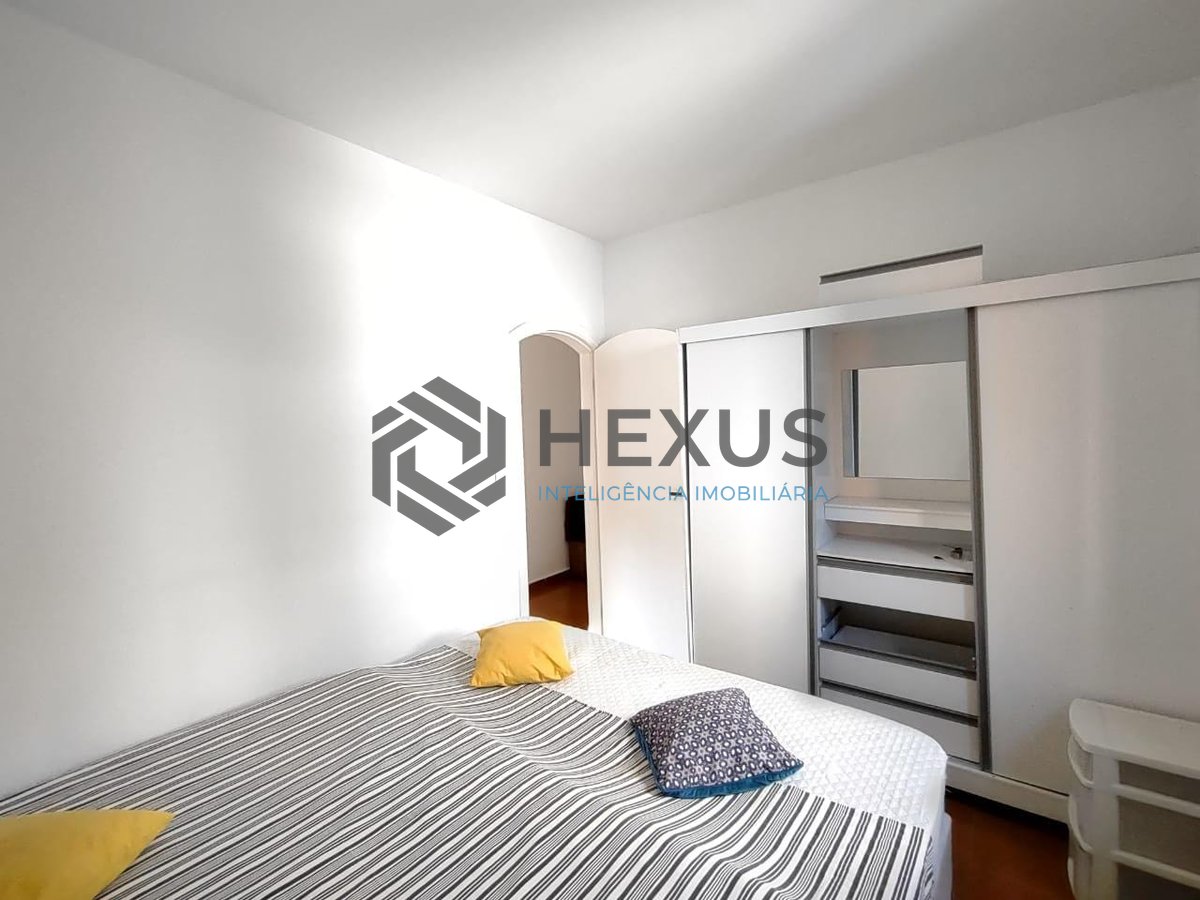Foto 12 de Apartamento com varanda na região da Brunella na Praia da Enseada, Guaruja