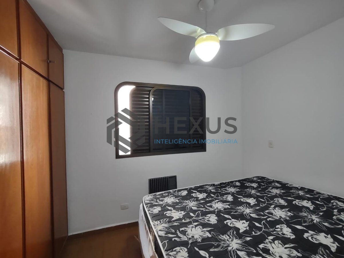 Foto 8 de Apartamento com varanda na região da Brunella na Praia da Enseada, Guaruja