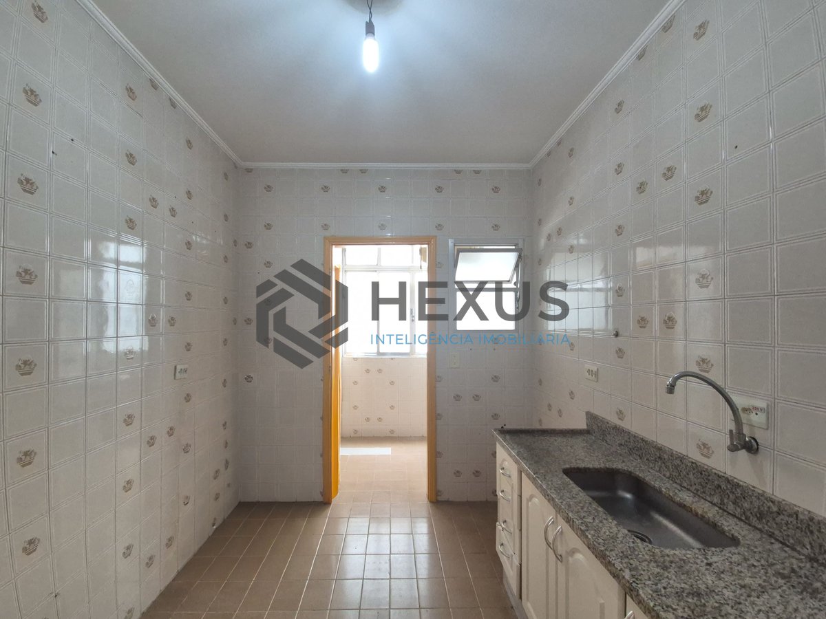 Foto 12 de Apartamento na Praia das Asturias, Guaruja