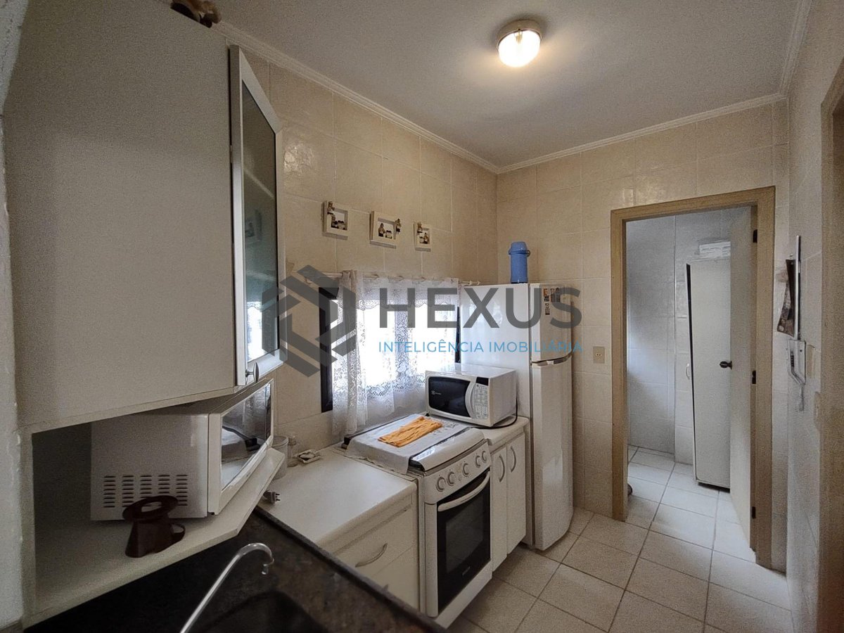 Foto 13 de Apartamento na região da Brunella na Praia da Enseada, Guaruja