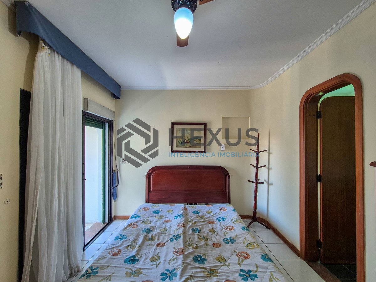 Foto 9 de Apartamento com varanda e lazer na Praia das Pitangueiras, Guaruja