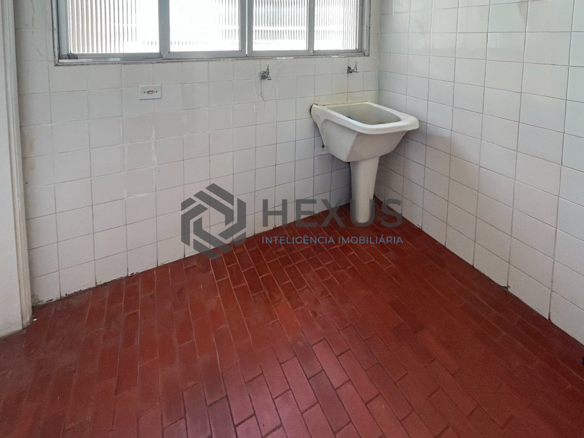 Foto 10 de Apartamento mobiliado na Praia da Enseada, Guaruja