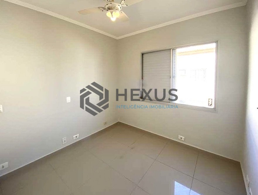 Foto 13 de Apartamento reformado na Praia da Enseada, Guaruja