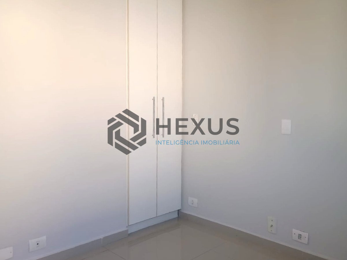 Foto 14 de Apartamento reformado na Praia da Enseada, Guaruja