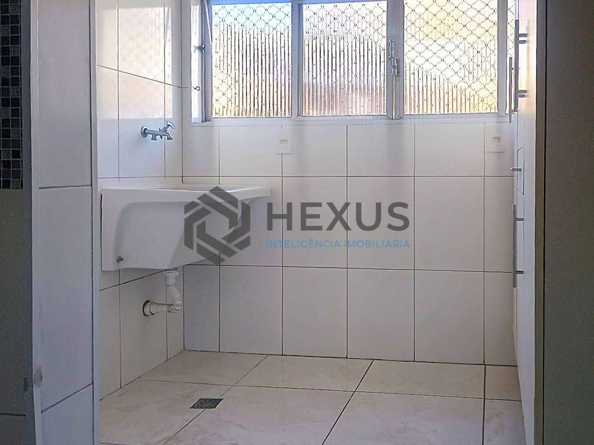 Foto 7 de Apartamento reformado na Praia da Enseada, Guaruja