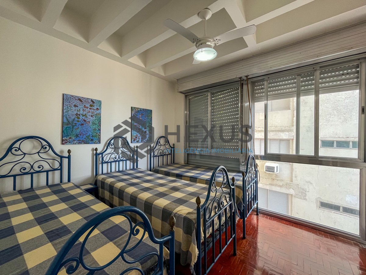 Foto 20 de Apartamento frente mar com vista oceânica na Praia das Pitangueiras, Guaruja