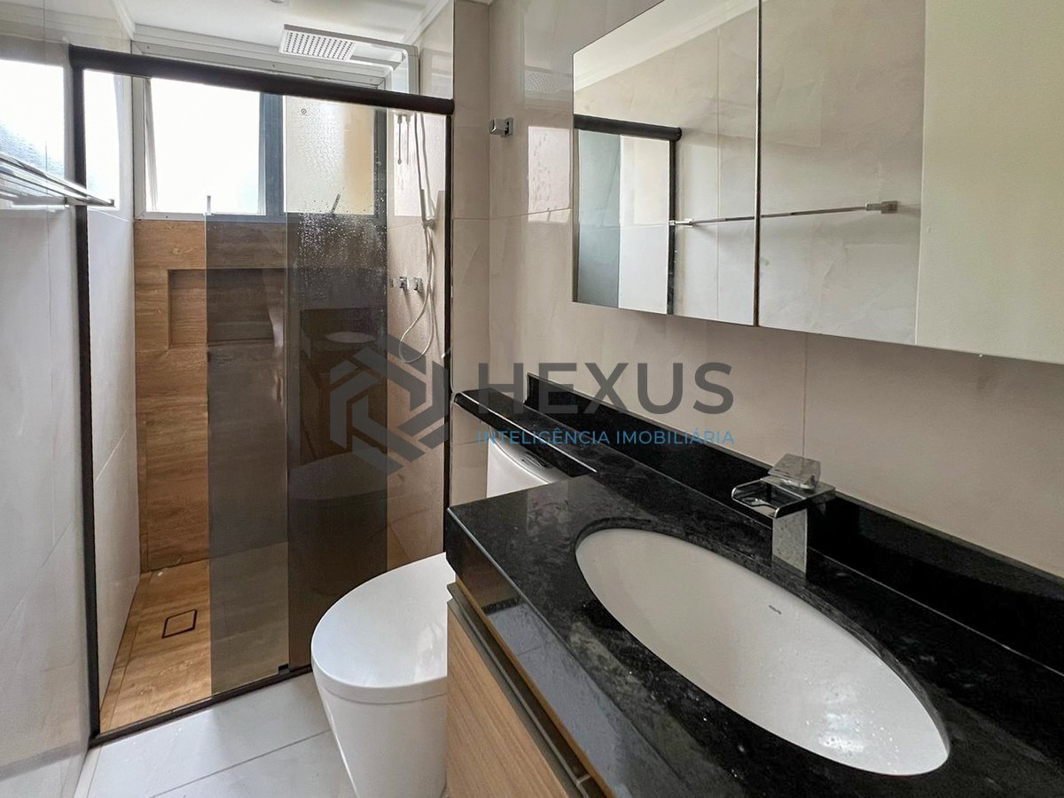 Foto 20 de Apartamento reformado com varandas e lazer a uma quadra da Praia das Asturias, Guaruja