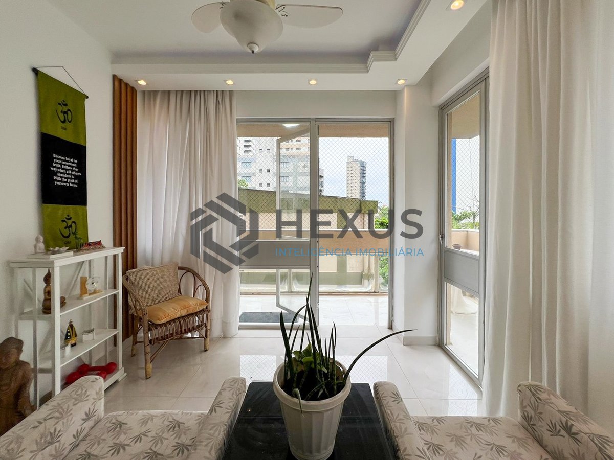 Foto 2 de Apartamento reformado com varandas e lazer a uma quadra da Praia das Asturias, Guaruja