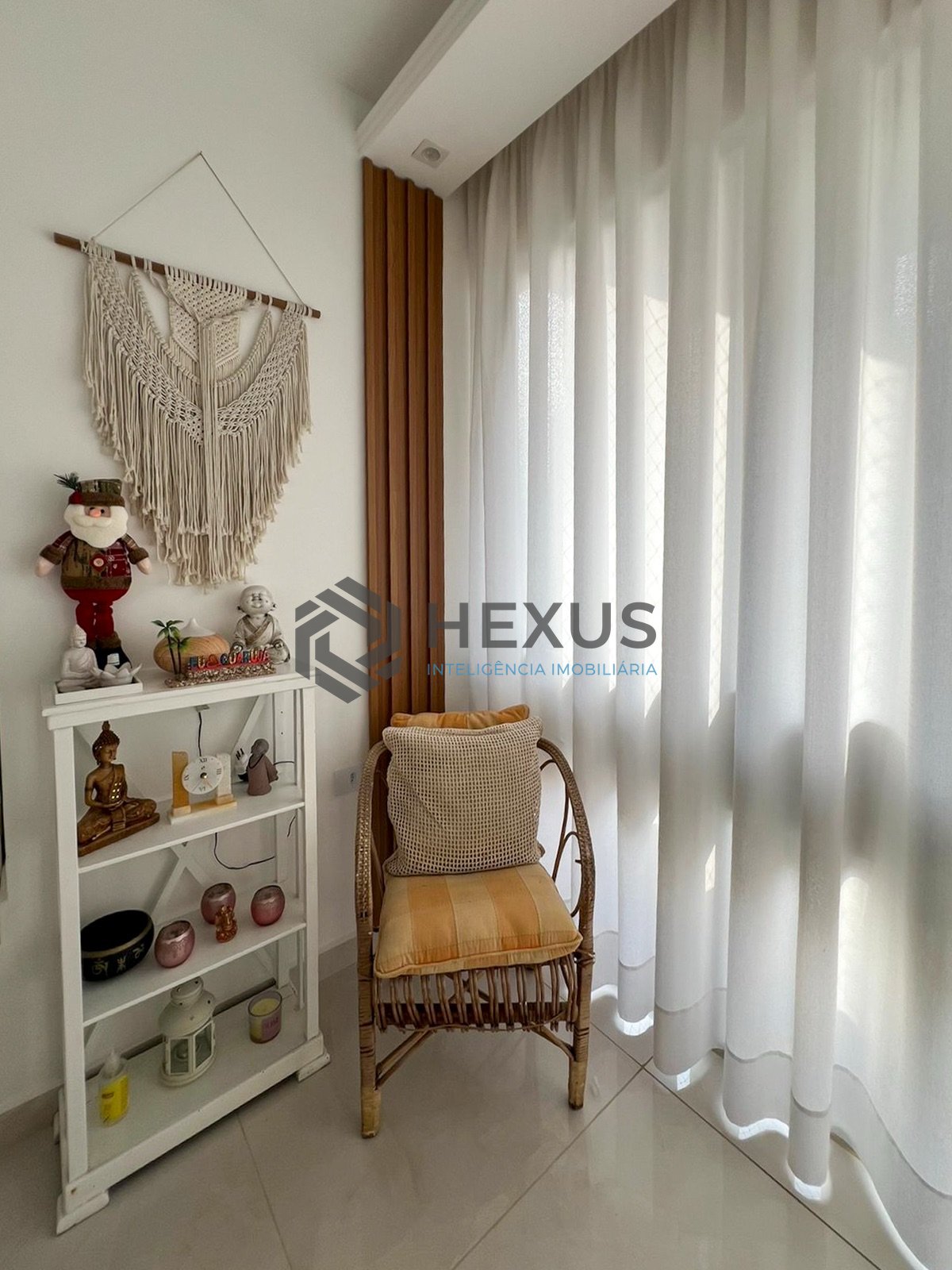 Foto 8 de Apartamento reformado com varandas e lazer a uma quadra da Praia das Asturias, Guaruja