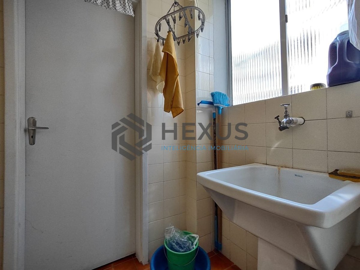 Foto 17 de Apartamento com varanda na Praia da Enseada, Guaruja