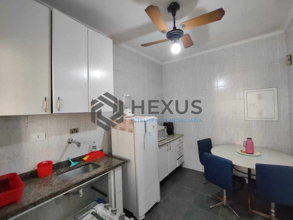 Foto 11 de Apartamento mobiliado na Praia da Enseada, Guaruja