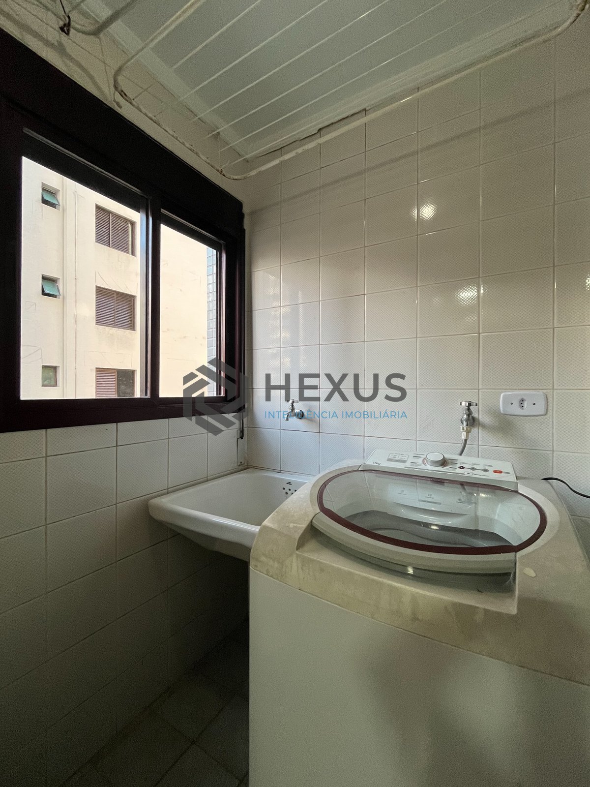 Foto 29 de Apartamento com varanda gourmet e lazer na região da Barra Funda na Praia das Pitangueiras, Guaruja