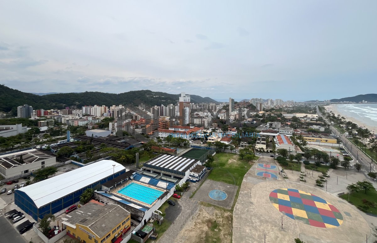 Foto 16 de Apartamento com varanda vista mar e lazer na beira mar da Praia da Enseada, Guaruja