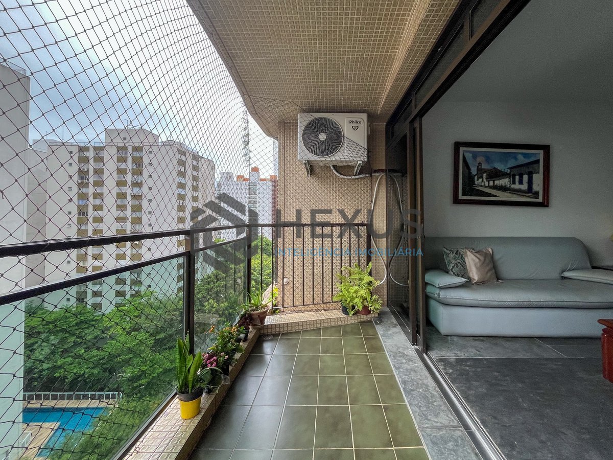 Foto 2 de Apartamento com varanda na Praia das Pitangueiras, Guaruja