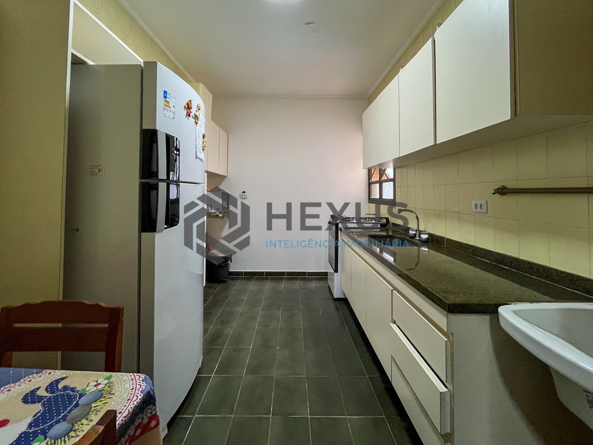 Foto 19 de Apartamento com varanda na Praia das Pitangueiras, Guaruja