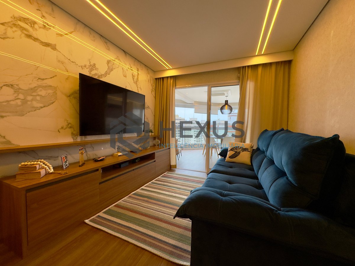 Foto 12 de Apartamento reformado com varanda gourmet e lazer a 2 quadras da Praia das Pitangueiras, Guarujá