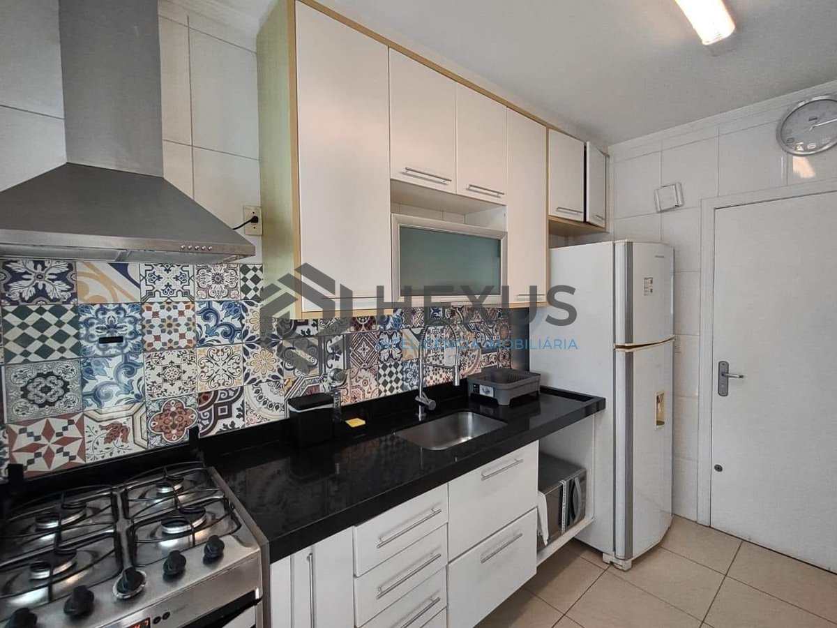 Foto 20 de Apartamento com varanda gourmet e lazer na Praia da Enseada, Guaruja