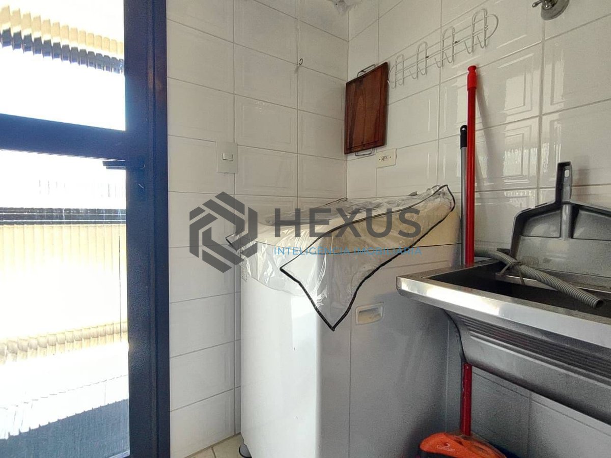 Foto 16 de Apartamento com varanda gourmet e lazer na Praia da Enseada, Guaruja