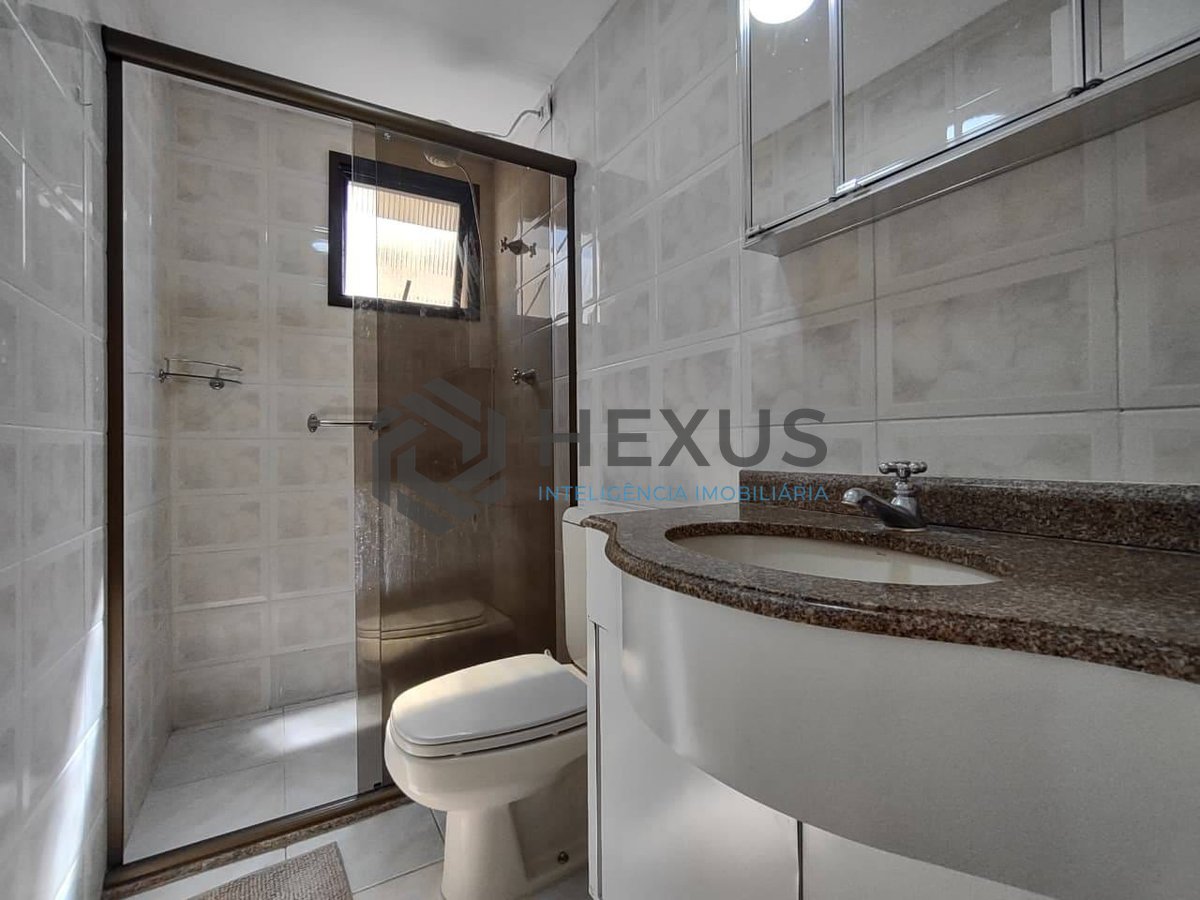 Foto 8 de Apartamento com varanda gourmet e lazer na Praia da Enseada, Guaruja