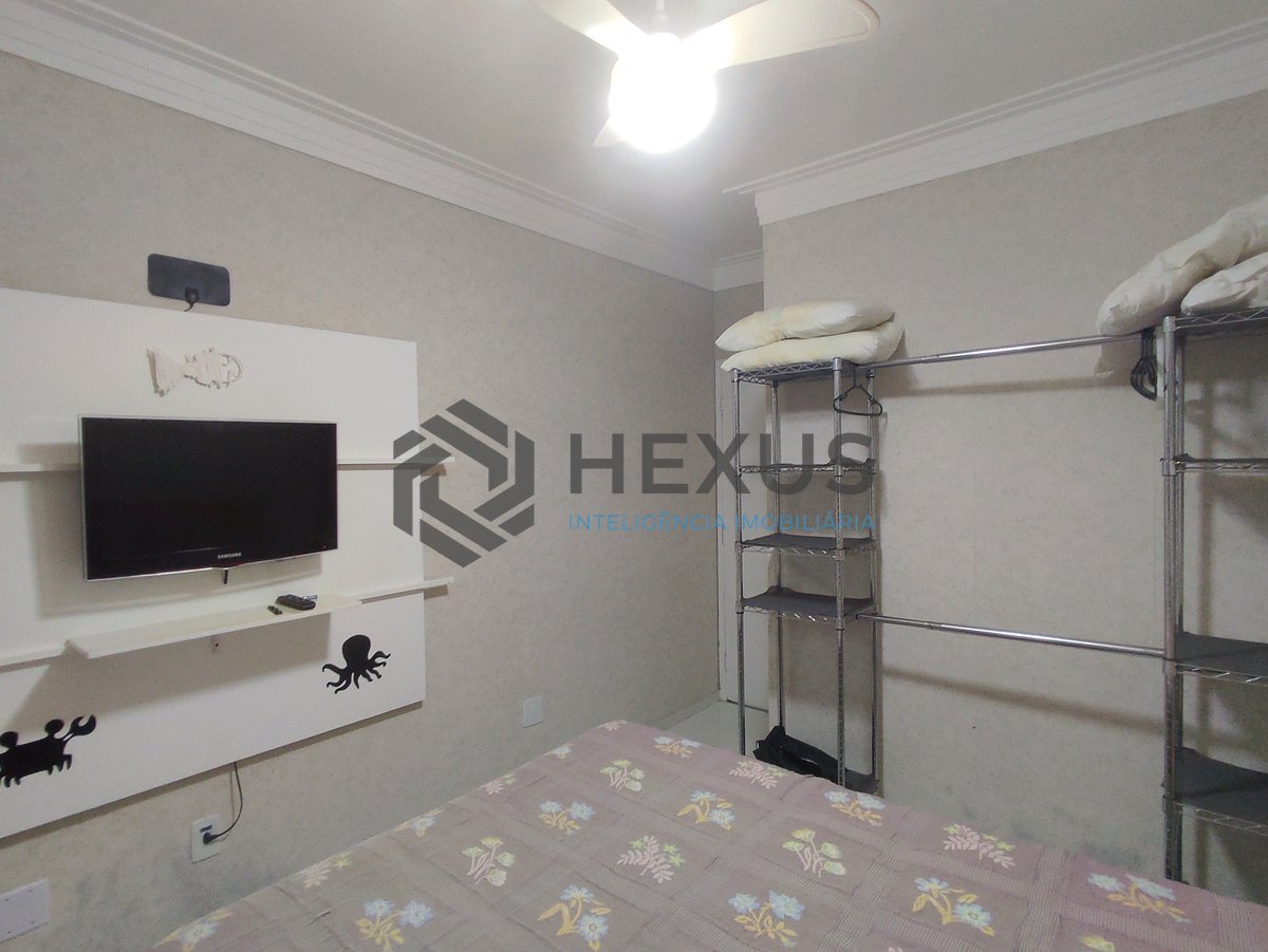Foto 15 de Apartamento reformado com varanda e lazer na Praia das Astúrias, Guarujá