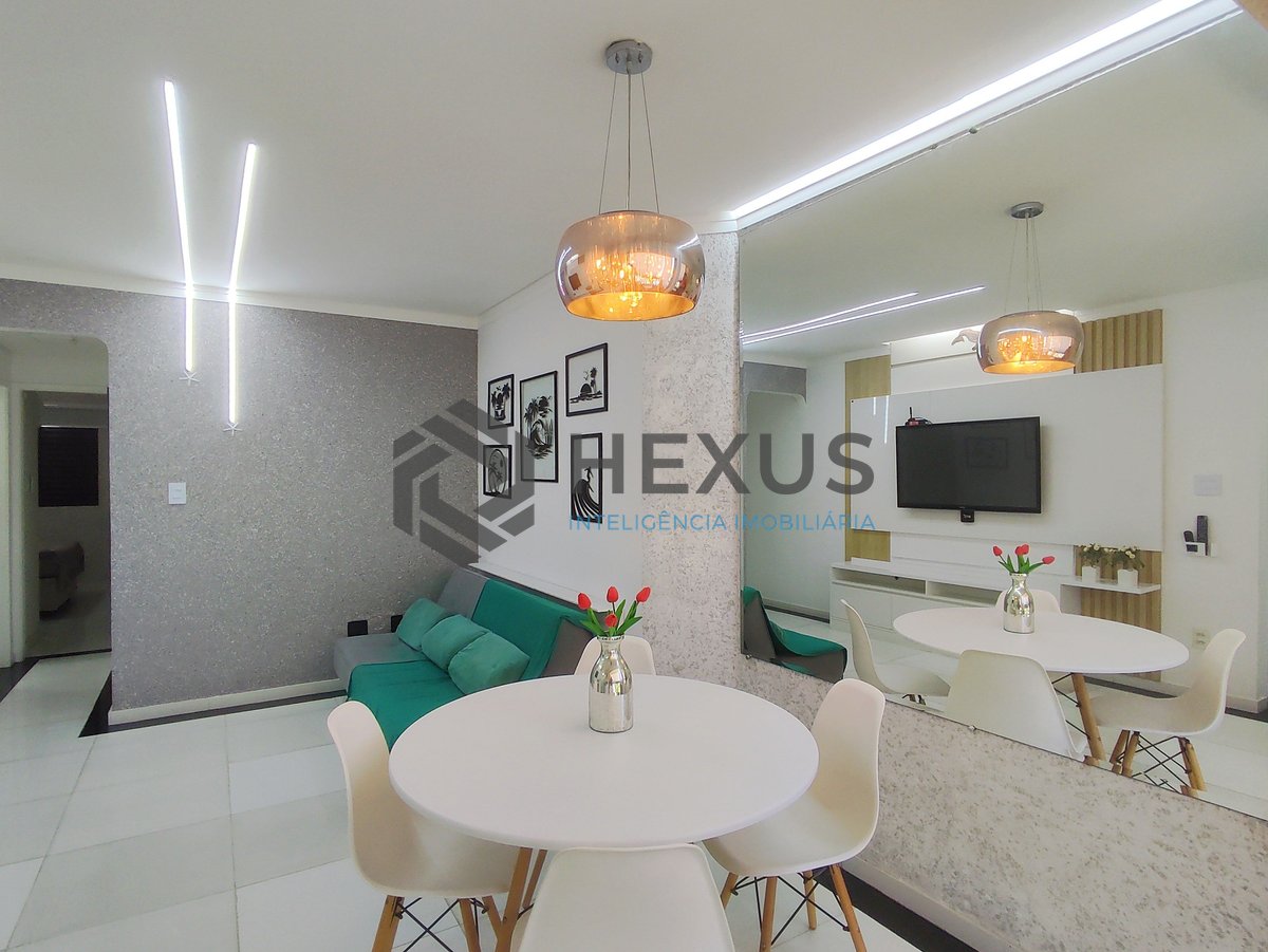 Foto 5 de Apartamento reformado com varanda e lazer na Praia das Astúrias, Guarujá